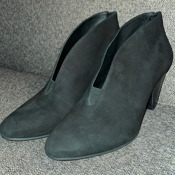 NURTURE AKAIA BLACK BOOTIES. - Picture 3 of 8